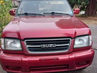 izuzu trooper, perfect body , one owner