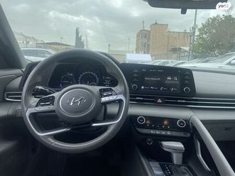 premium היברידי אוט׳ 1.6 (139 כ״ס)