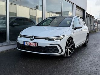 volkswagen golf viii lim. gtd matrix/pano/kamera/keyless