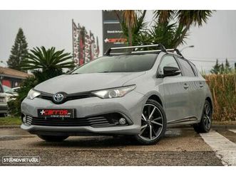 toyota auris 1.8 hsd active