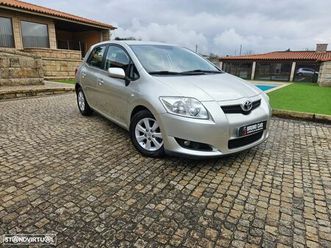 toyota auris 1.4 d-4d active