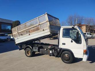 ribaltabile con gancio traino