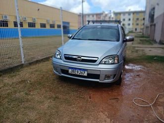 hat. premium 1.4 8v econoflex 5p