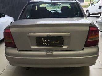 gl milenium 1.8 mpfi 4p