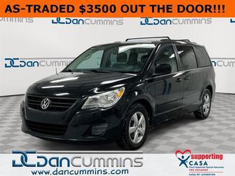used 2011 volkswagen routan se