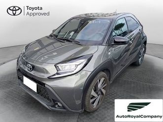 toyota aygo x 1.0 vvt-i 72 cv 5 porte limited s-cvt del 2022 usata a roma