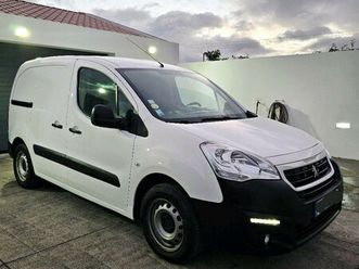 peugeot partner 1600 de 100 cv de 3 lugares janeiro/19