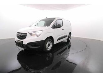 opel combo cargo l1h1 e15dt mt6 100cv 3lug.