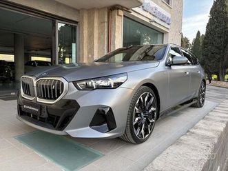 bmw i5 edrive 40 touring msport pro tetto panora