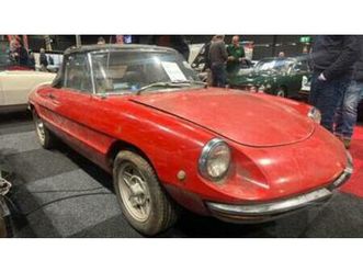 ② alfa spider 1750 iniczione — oldtimers & ancêtres — 2ememain