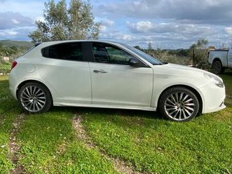 alfa romeo giulietta 2.0 jtdm distinctive
