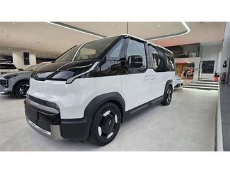 pv5 passenger l2h1 long range plus