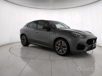 maserati grecale 2.0 mhev modena 330cv auto