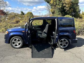 2010 honda element handicaped power wheelchair ramp low 10k miles
