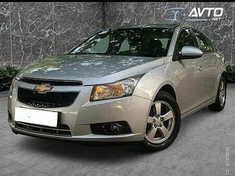 chevrolet cruze 1.6 esp base