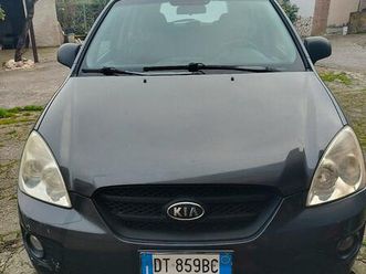 kia 2000