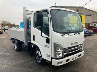new unregistered isuzu grafter n35.125 t/whl swb e6 1.9 pds tipper white