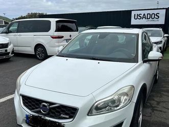 volvo c30 d4 2.0 março/11