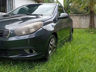 fiat grand siena essence dual. 1.6 flex 16v 2013