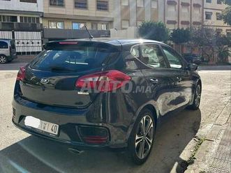 kia ceed diesel automatique 2017 à tanger
