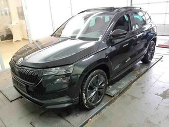 karoq sportline 2,0 tsi dsg 4x4 nav pano kamera acc matrix carplay virtualcockpit