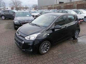 hyundai i10 yes!, shz, klima, alufelgen, allwetterreifen