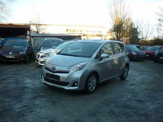 toyota verso-s club* kamera* klima* pdc*