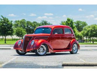 ford custom slantback