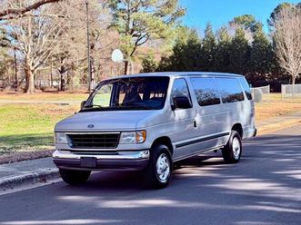 ford e-350 xlt 15 passenger