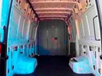 2014 freightliner sprinter 3500 3dr cargo 144 in. wb full-size diesel