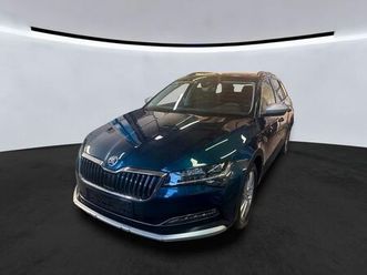 skoda superb combi scout 4x4 *dcc*ahk*panorama*18zoll*