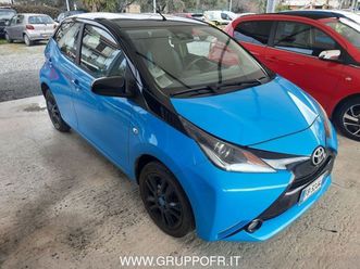 aygo 2ª serie aygo 1.0 vvt-i 69 cv 5 porte x-clusiv