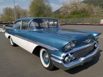 chevrolet biscayne 4-door sedan oldtimer