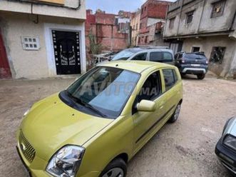 salam, kia picanto propre à vendre, bienvenue