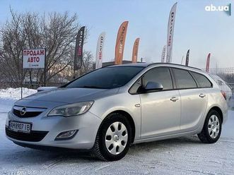 opel astra 2011