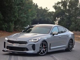 kia stinger 2021 gcc v6 // full opition // accident free // perfect condition
