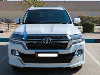 toyota land cruiser gxr v8 2021