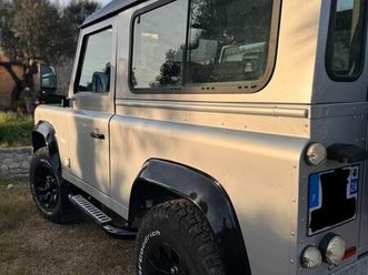 land rover defender 90