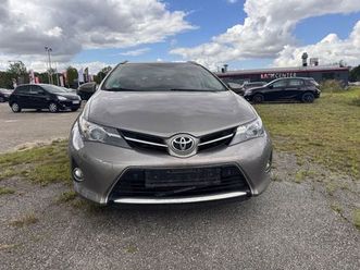 toyota auris touring sports life+ 2.0 d4d