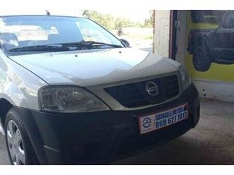 2017 nissan np200 1.5 dci safety pack