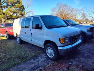 2006 ford e-250 van