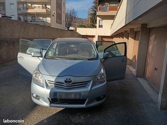 toyota verso