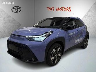 toyota aygo x hybride 116h graphic crossover graphi