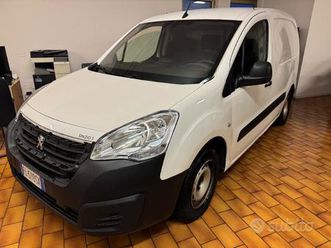 peugeot partner bluehdi 1.6 3 posti ok neopatentat
