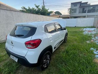 renault kwid intense 1.0 flex 12v 5p mec. 2021
