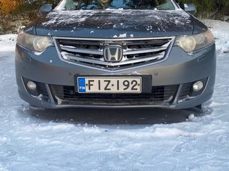 tourer 2,4 executive advanced at business