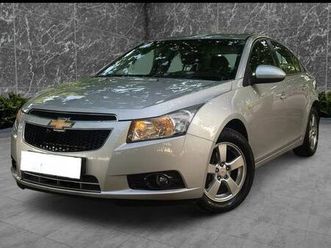 chevrolet cruze limuzin