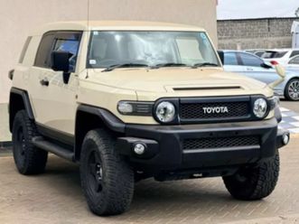 toyota fj cruiser - 2018