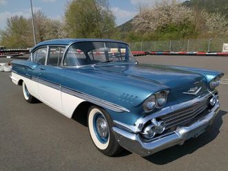 chevrolet biscayne 4-door sedan oldtimer