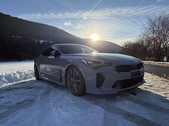 kia stinger 3.3 gt canton neuchâtel